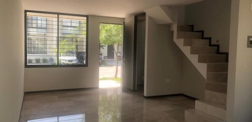 FRACC. ZOI SUR RESIDENCIAL CASA EN VENTA