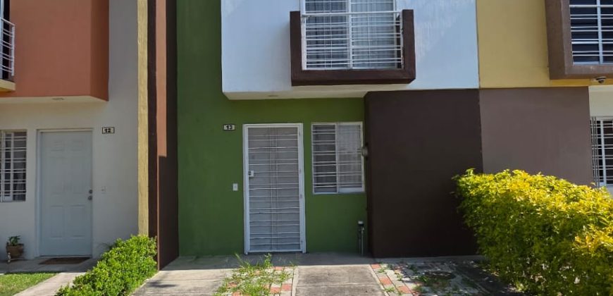 PARQUES DEL PALMAR CASA EN VENTA